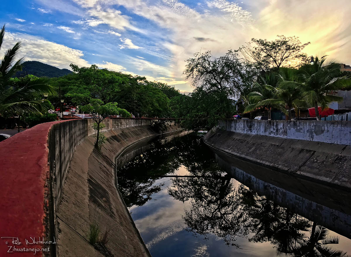 Canal "La Boquita", Zihuatanejo